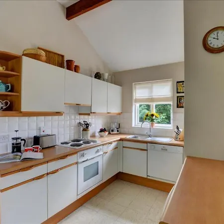 Cozy Holiday At Loughrigg With Private Terrace